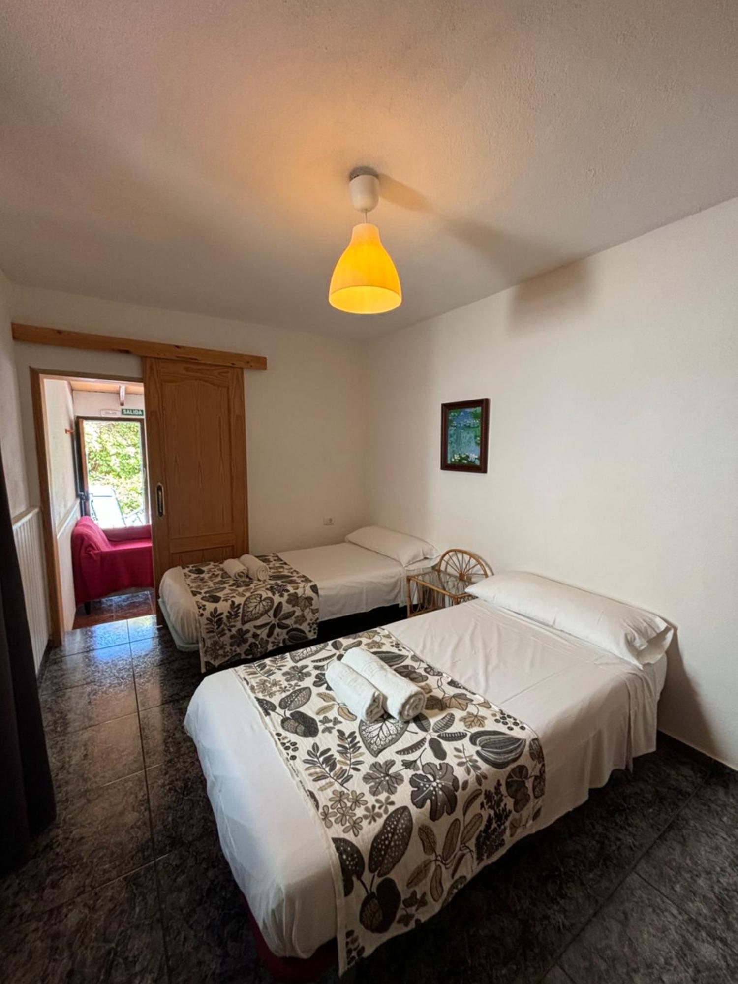 Apartamentos Y Habitaciones Villa Marina La Caleta  Exterior photo